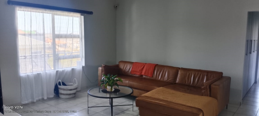 To Let 3 Bedroom Property for Rent in Seemeeu Park Western Cape